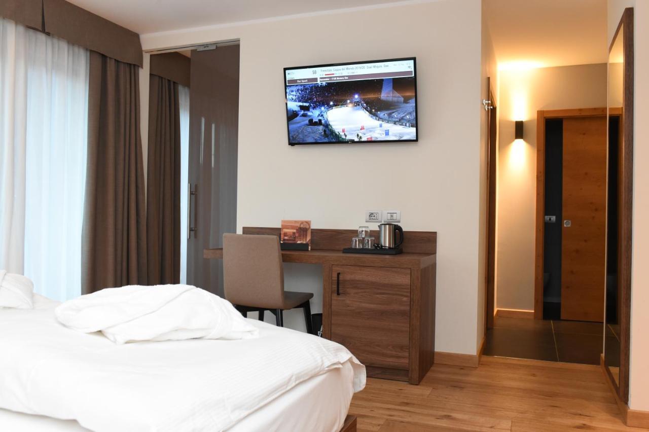 Dolomeet Boutique Hotel Pinzolo Dış mekan fotoğraf