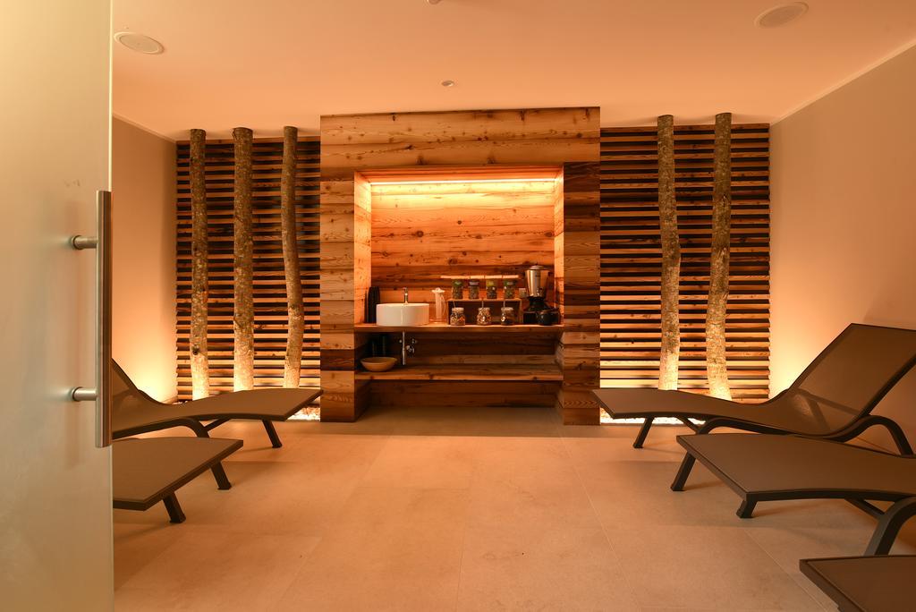 Dolomeet Boutique Hotel Pinzolo Dış mekan fotoğraf