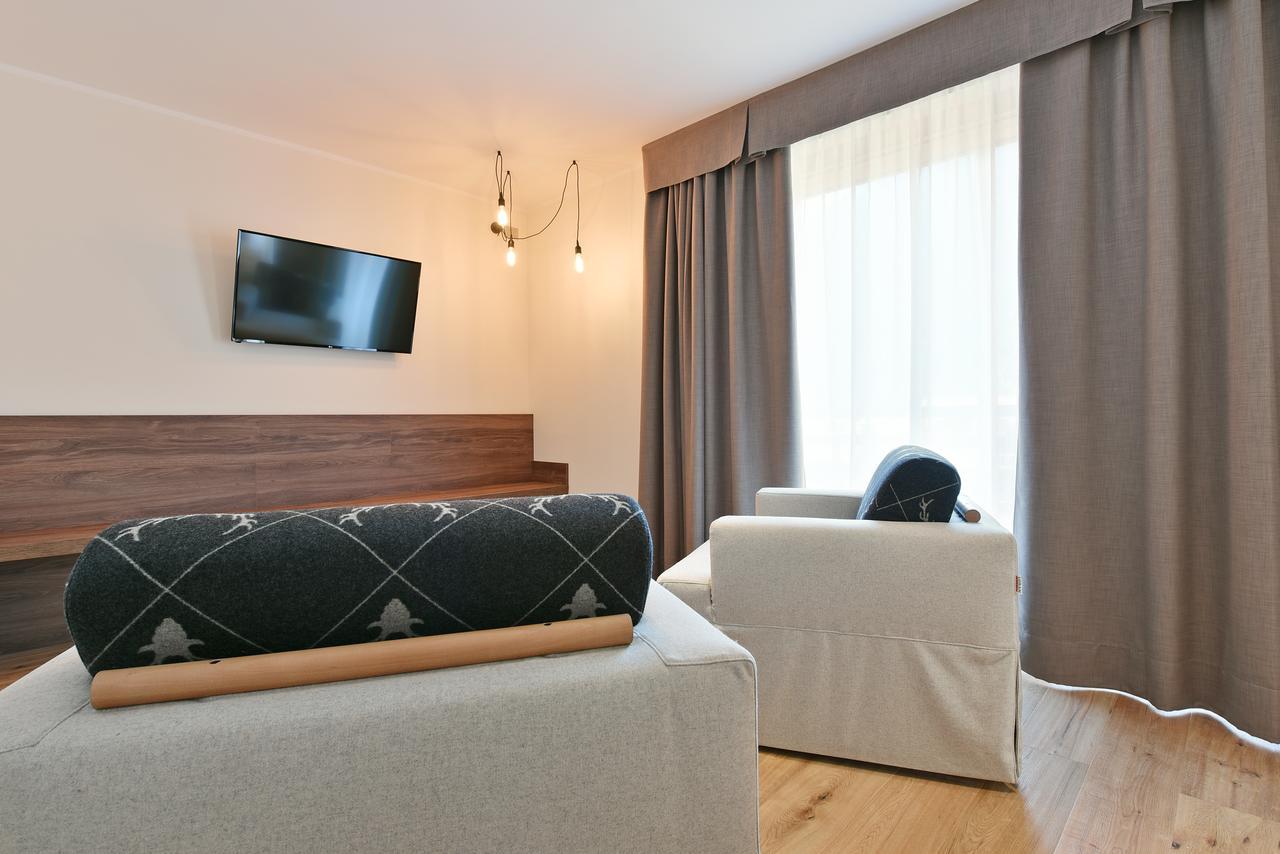 Dolomeet Boutique Hotel Pinzolo Dış mekan fotoğraf